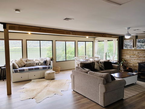 Secluded Waterfront House On Rainforest Acerage - Accommodation Fremantle 0