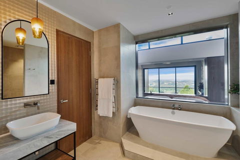 Sequoia Lodge - Accommodation Fremantle 0