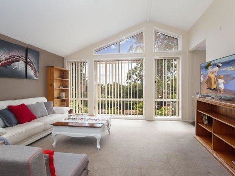 Serenity', 7 Mulloway Place - Peaceful House With Air Con Netflix & WIFI - Accommodation Fremantle 0