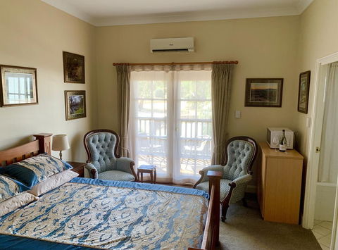 Settlers Hotel York - Accommodation Fremantle 0