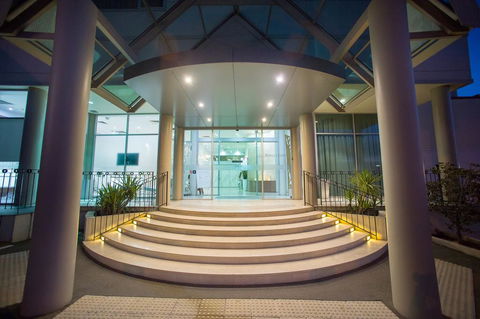 Sfera's Park Suites & Convention Centre - Accommodation Fremantle 0