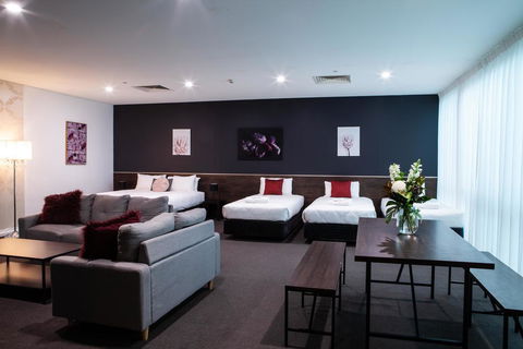 Sfera's Park Suites & Convention Centre - Accommodation Fremantle 2