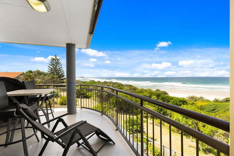 Shoreline Nine Penthouse With Ocean Views - Accommodation Fremantle 0