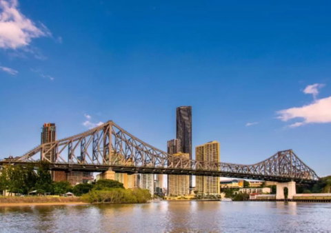 SK2 - 3BR With Pool Gym Steam Room In Story Bridge - Accommodation Fremantle 3