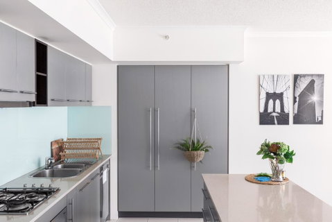 Sky River CBD Apartment - Accommodation Fremantle 2
