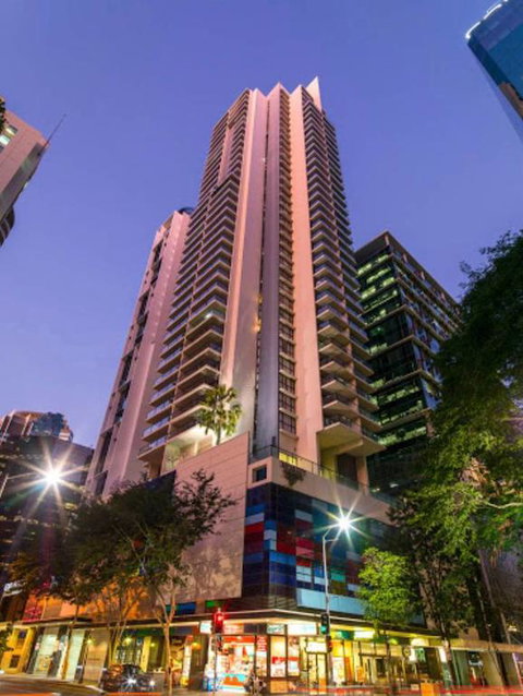 Sky River CBD Apartment - Accommodation Fremantle 3