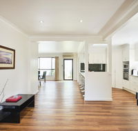 Skymirror Villa - Accommodation Fremantle