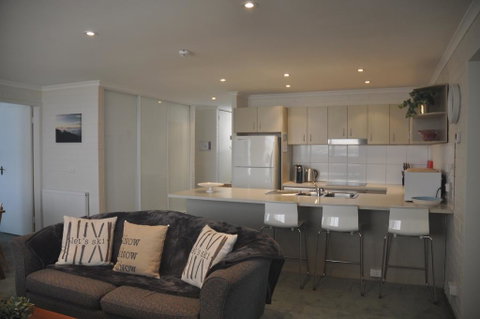 Snowflake 4 - Accommodation Fremantle 2