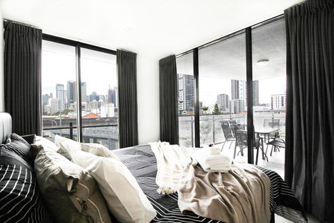 South Brisbane Residence - Accommodation Fremantle 3