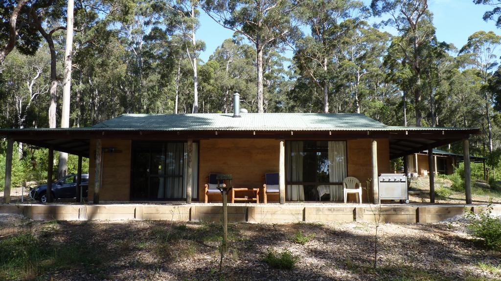 Crowea WA Accommodation Fremantle