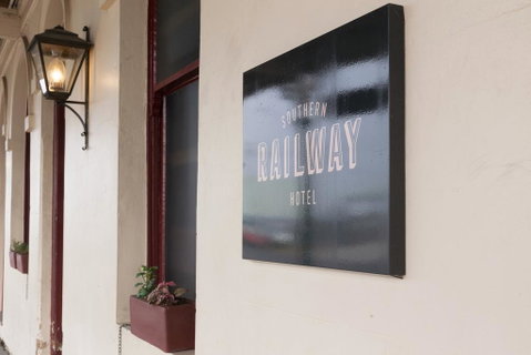 Southern Railway Hotel - Accommodation Fremantle 2