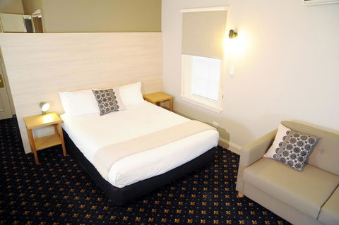 Sovereign Hill Hotel - Accommodation Fremantle 1