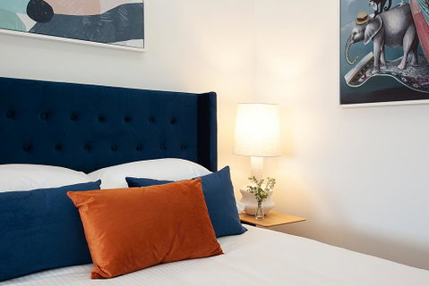 Spacious Studio With Balcony In Inner-City Glebe - Accommodation Fremantle 1