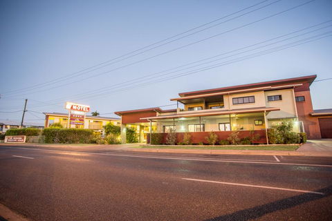 Spinifex Motel And Serviced Apartments - Accommodation Fremantle 0