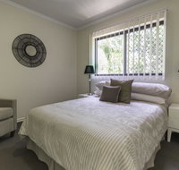 Spring Hill with Pool - Accommodation Fremantle