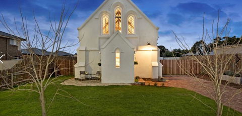 St James Converted Church - Accommodation Fremantle 0