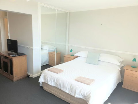 Studio 101 - Accommodation Fremantle 2