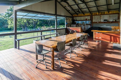 Studio 165 Hidden Gem On 50 Acres With Bay Views - Accommodation Fremantle 2