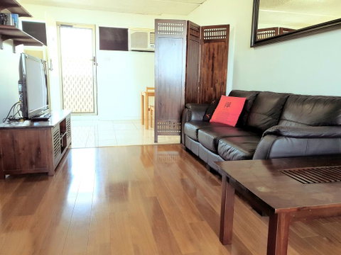Studio 412 - Ocean And Sunset Views On A Budget - Accommodation Fremantle 2