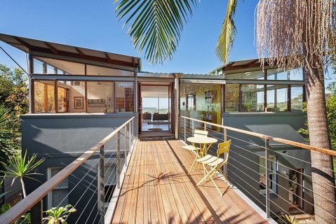 Stunning Architecture With Superb Balmoral Views! - Accommodation Fremantle 0
