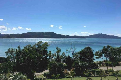 Stunning Catseye Beach Location With Amazing Views - Hibiscus 207 - Accommodation Fremantle 0