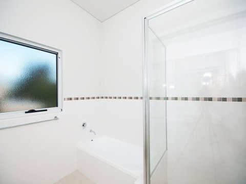 Stunning Holiday Townhouse - Accommodation Fremantle 1