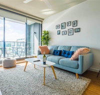 Stylish 2-bedroom apartment in Fortitude Valley - Accommodation Fremantle