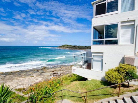 Suncrest 3 - Accommodation Fremantle 1