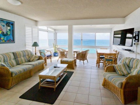 Suncrest 3 - Accommodation Fremantle 2