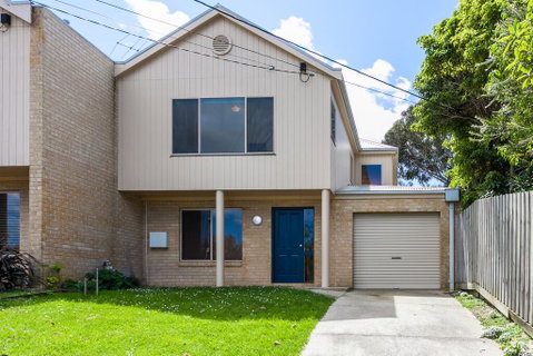 Sunningdale Beach House 12 - Accommodation Fremantle 1