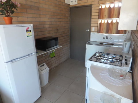 Sunrise Units - Accommodation Fremantle 3