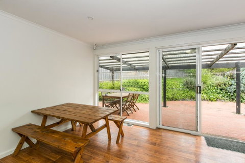 Sunset Strip 4 - Accommodation Fremantle 2