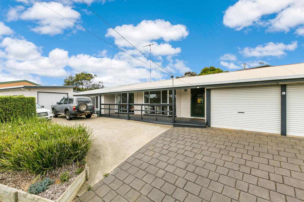 Jan Juc VIC Accommodation Fremantle