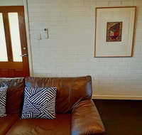 Superb 2 BR Apartment Minutes to CBD- Cen7 - Accommodation Fremantle