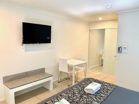 Surf Beach Motel Coffs - Accommodation Fremantle 2