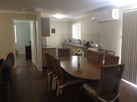 Surf Mist - Accommodation Fremantle 1
