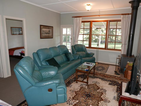 Sutton Forest Cottage - Accommodation Fremantle 2