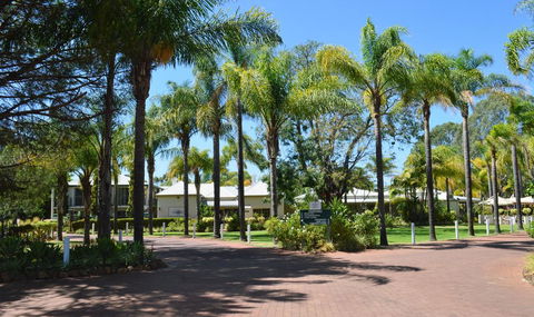 Swan Valley Oasis Resort - Accommodation Fremantle 0
