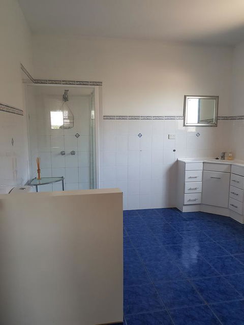 Symuya - Accommodation Fremantle 0