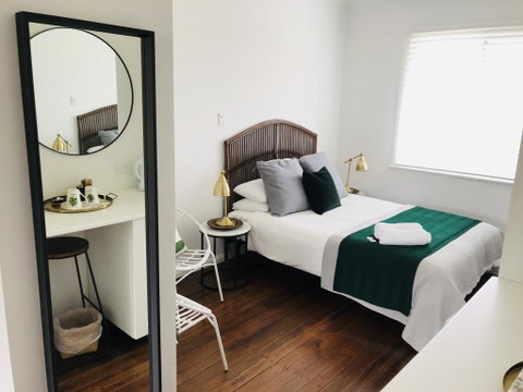 Tea Gardens Hotel - Accommodation Fremantle 2