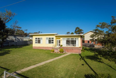 The 50's Beach House - Accommodation Fremantle 1