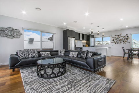 The Apartment, Metung - Accommodation Fremantle 0