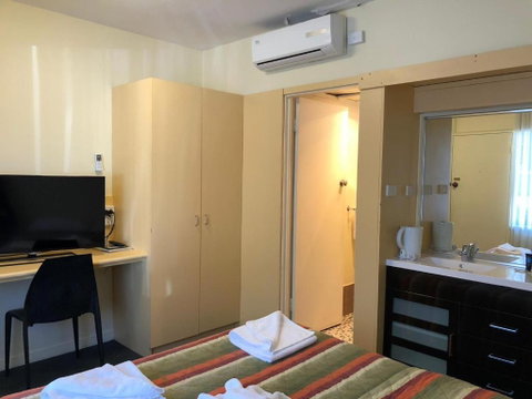The Astor Suites - Accommodation Fremantle 1