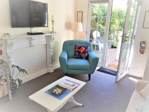 Birch Lane - Accommodation Fremantle 13