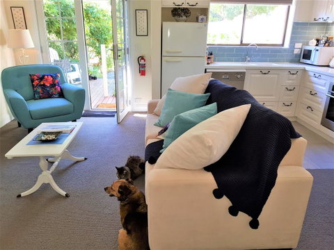 Birch Lane - Accommodation Fremantle 18