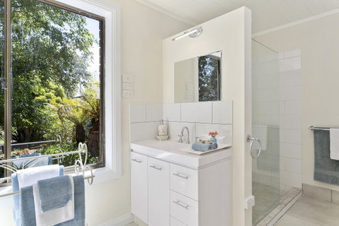 Birch Lane - Accommodation Fremantle 9