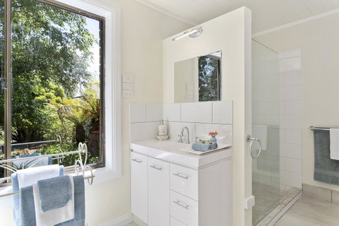 Birch Lane - Accommodation Fremantle 29
