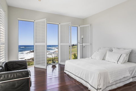 Saltwater - Absolute Oceanfront, Hot Tubs, Sauna, Fire Pits - Accommodation Fremantle 27