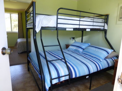 Quamby Pines Chalet - Accommodation Fremantle 29