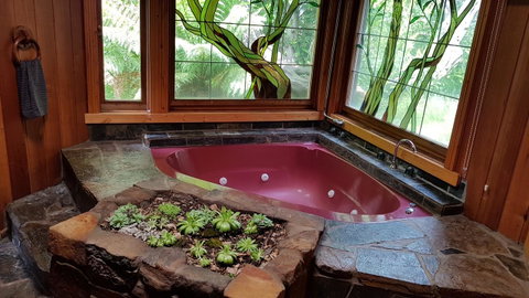 Whispering Hills Retreat - Accommodation Fremantle 4